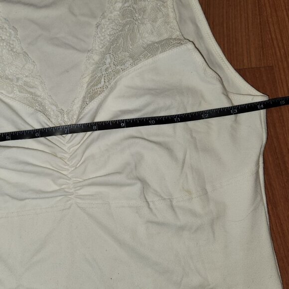 Maidenform White Shapewear Undershirt || Large GUC - Picture 9 of 9